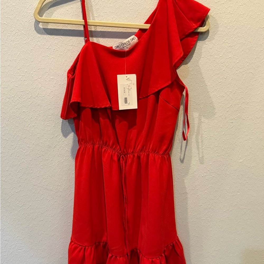 Elegant Red One-Shoulder Dress